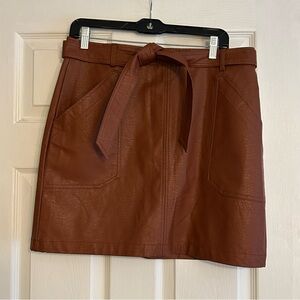 Shinestar  Brown Vegan embossed  Miniskirt with belt and side zip size XL